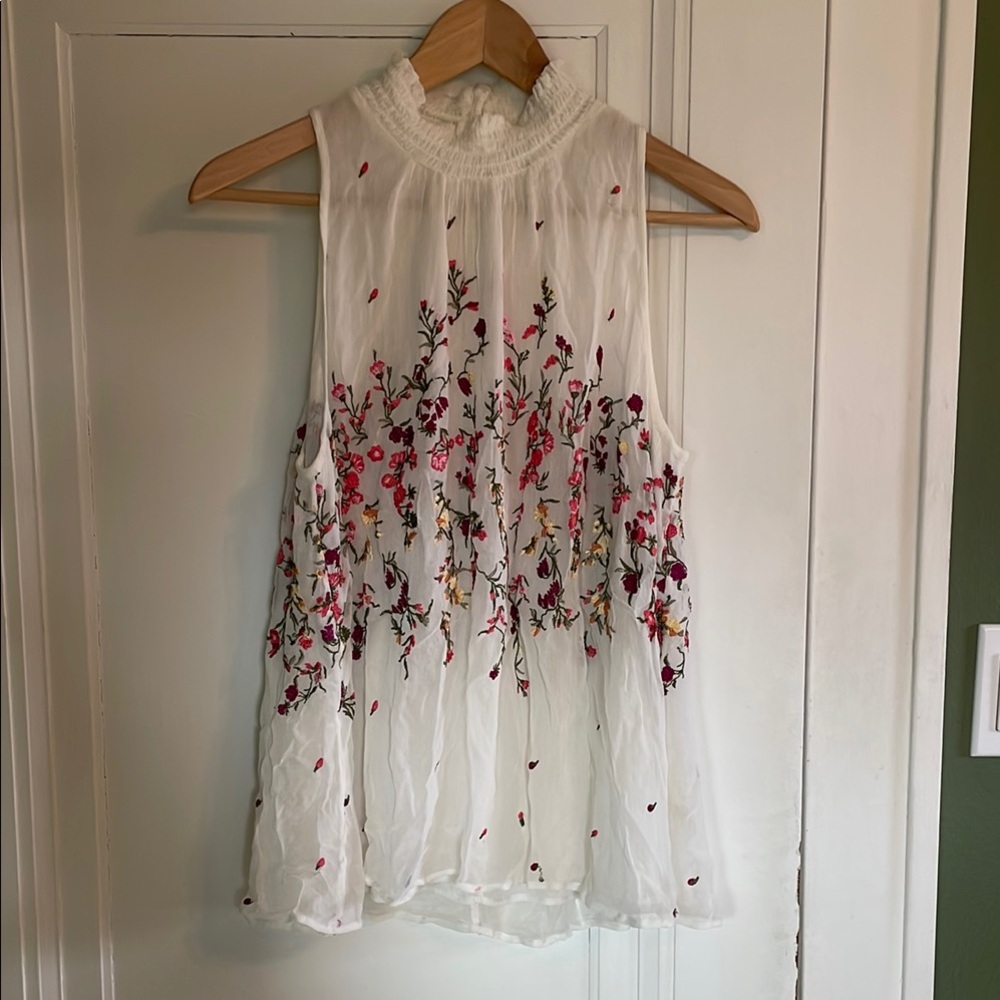 Floral Embroidered Sleeveless Top